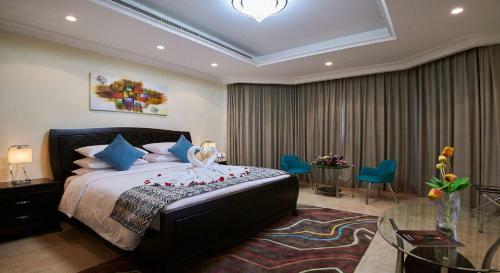 Rose Dream - 5 Bedrooms Palm Villa On The Beach With Private Pool