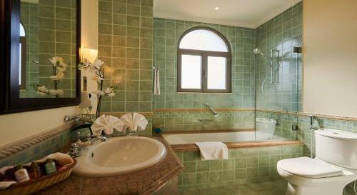 Rose Dream - 5 Bedrooms Palm Villa On The Beach With Private Pool
