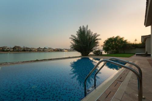 Signature Luxury Villa Palm