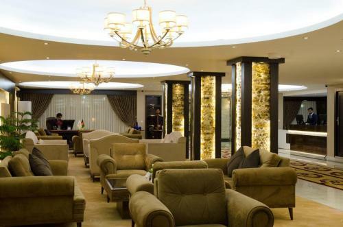 Arg Hotel