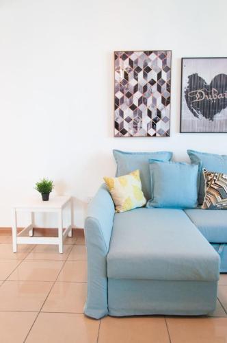 Apartamento Upgraded 2 Bd W Sea Views - Accommodates 6!