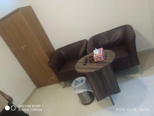 Hostal Royal Plaza Residence
