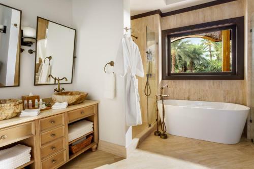 Zemi Beach House, Lxr Hotels & Resorts