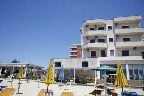 Hotel Tirona