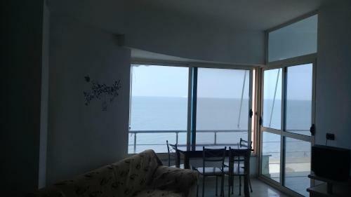 Arol Apartments 4