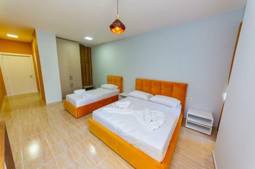 Ponari S Hotel