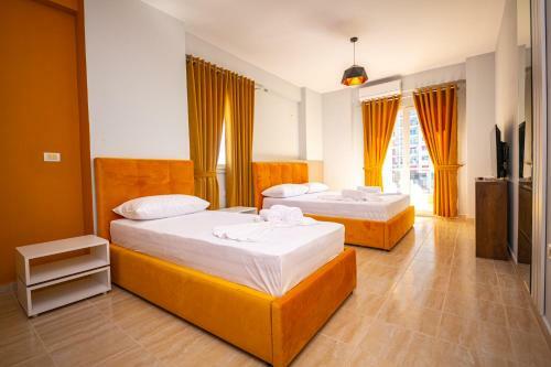 Ponari S Hotel