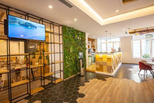Ponari S Hotel