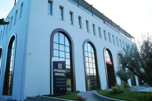 Portik Hotel