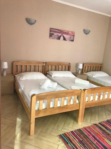 Bed & Breakfast Hotel Durres Vila 53