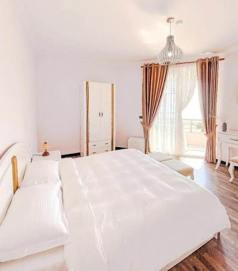 Hotel Majestic