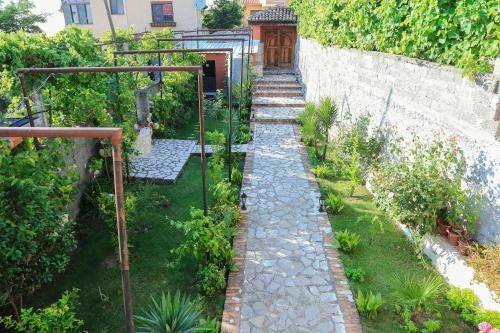 Kaloshi Villa