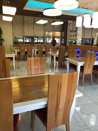 Eljos Hotel