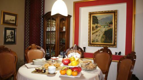 Hostal Vila Jole