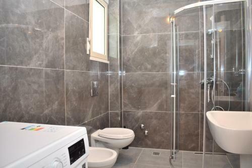 Glam Apartment - 164