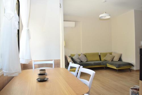 Minty Apartment - 145