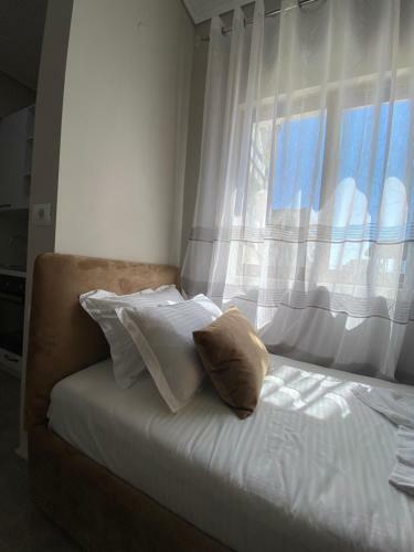 Ladi Guest House