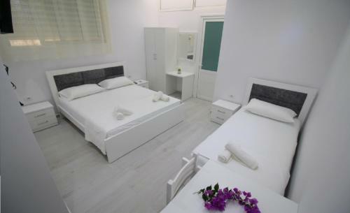 Bed & Breakfast Hotel Arber Sarande