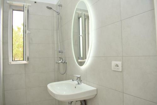 Rose Apartment - 240