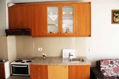 Eduart Apartments
