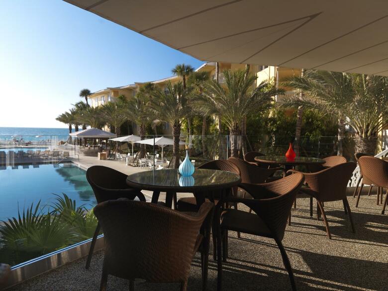 Edgewater Beach Hotel