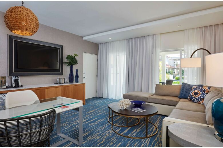 Hotel Naples Grande Beach Resort