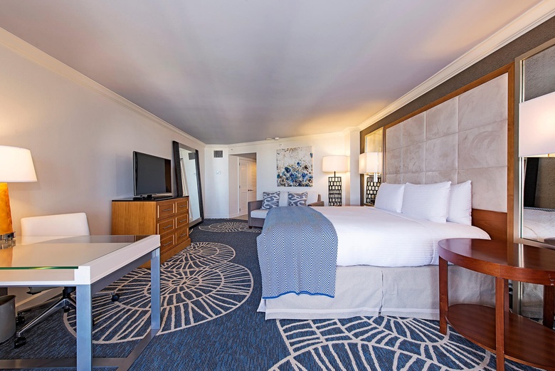 Hotel Naples Grande Beach Resort