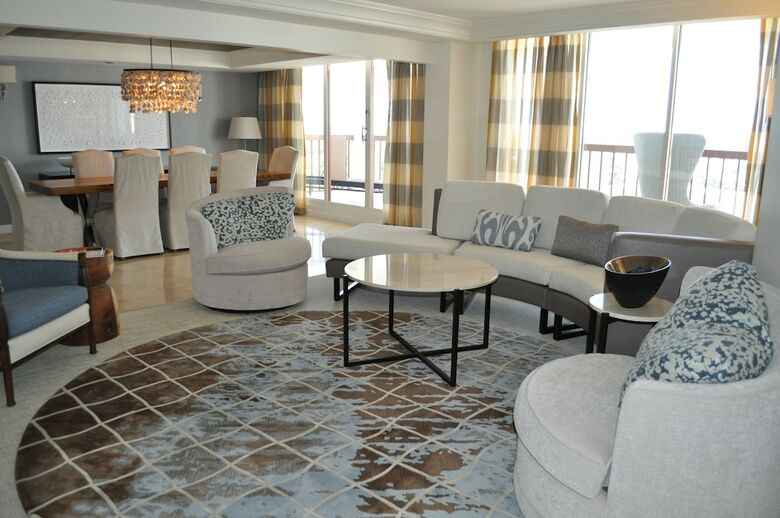 Hotel Naples Grande Beach Resort