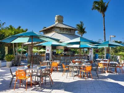 Hotel Naples Grande Beach Resort