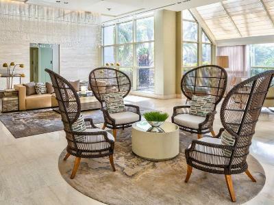 Hotel Naples Grande Beach Resort