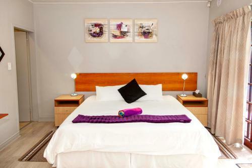 Hostal D'urbanmist