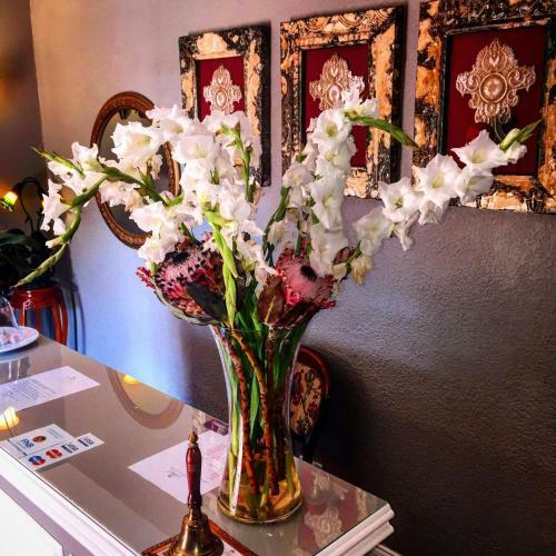Duke & Duchess Boutique Hotel
