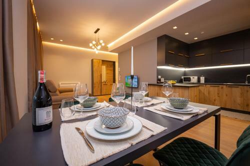 Central Chic Apartments