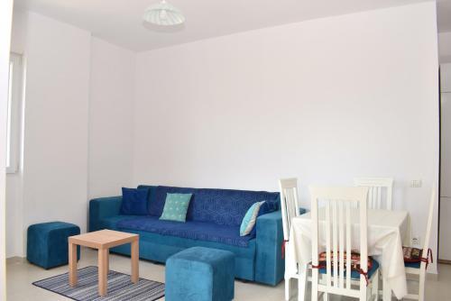 Sea View Apartment - 007