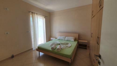 Hostal Villa Leni Oruci
