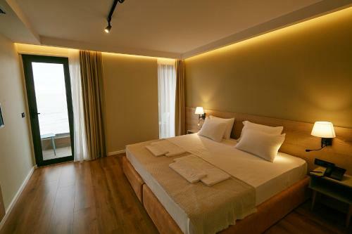 Eter Hotel