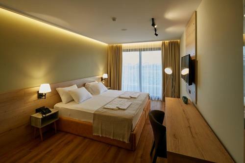 Eter Hotel