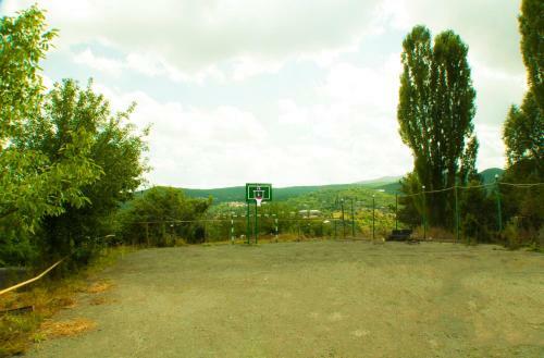 Hostal Vosku Ashxarh Hotel