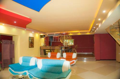 Hostal Vosku Ashxarh Hotel