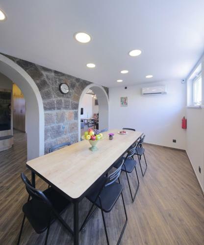 Highland Hostel