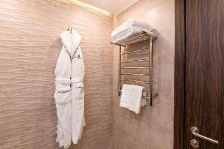 Ramada Hotel & Suites By Wyndham Yerevan