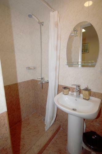 Rooms Hostel