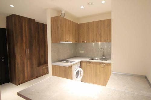Buzand Apartment