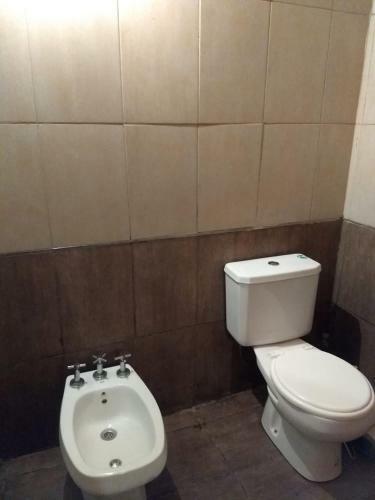 Hostal Luis?s House Ezeiza Airport