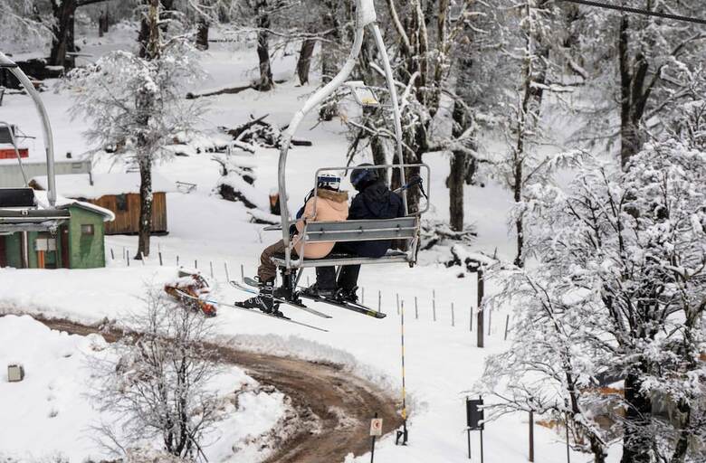 Hotel El Refugio Ski & Summer Lodge