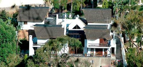Hostal Coral Tree Inn