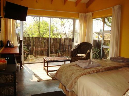 Hostal Flintstones Guesthouse Fourways