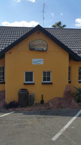 Hostal Flintstones Guesthouse Fourways