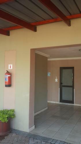 Apartamentos Palm Valley Inn