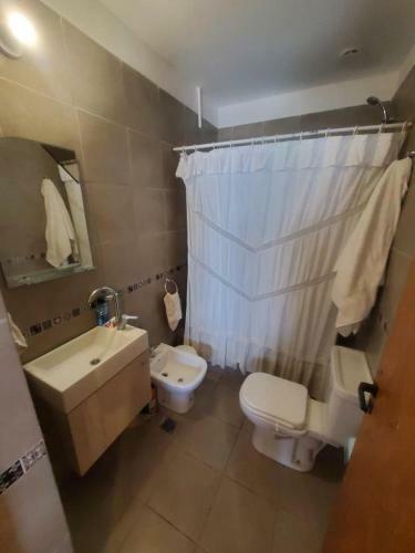 Apartamento Departamento C�ntrico Amplio Con Garage Automatizado 24 Hs